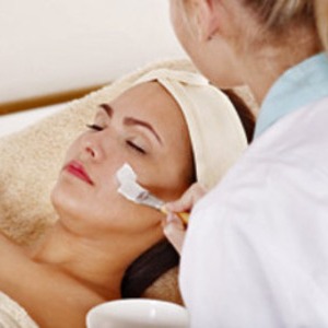 Why You Might Want To Choose Massage School Over A Four Year Degree