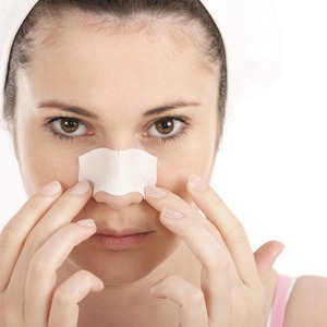 Clean Pores Using Pore Strips